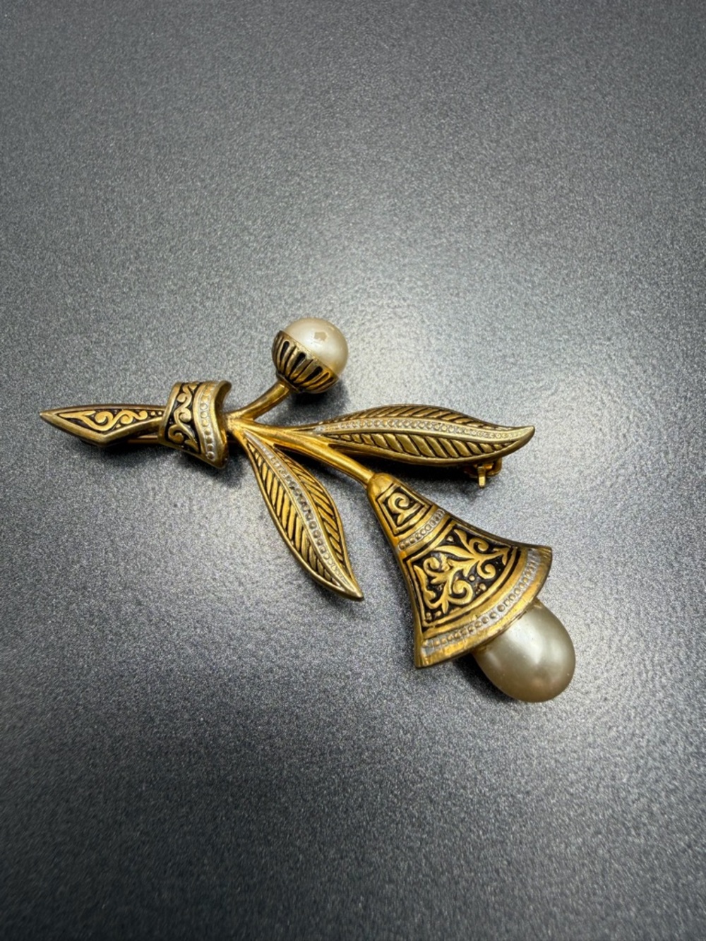 Vintage Spanish Damascene Brooch #4DA